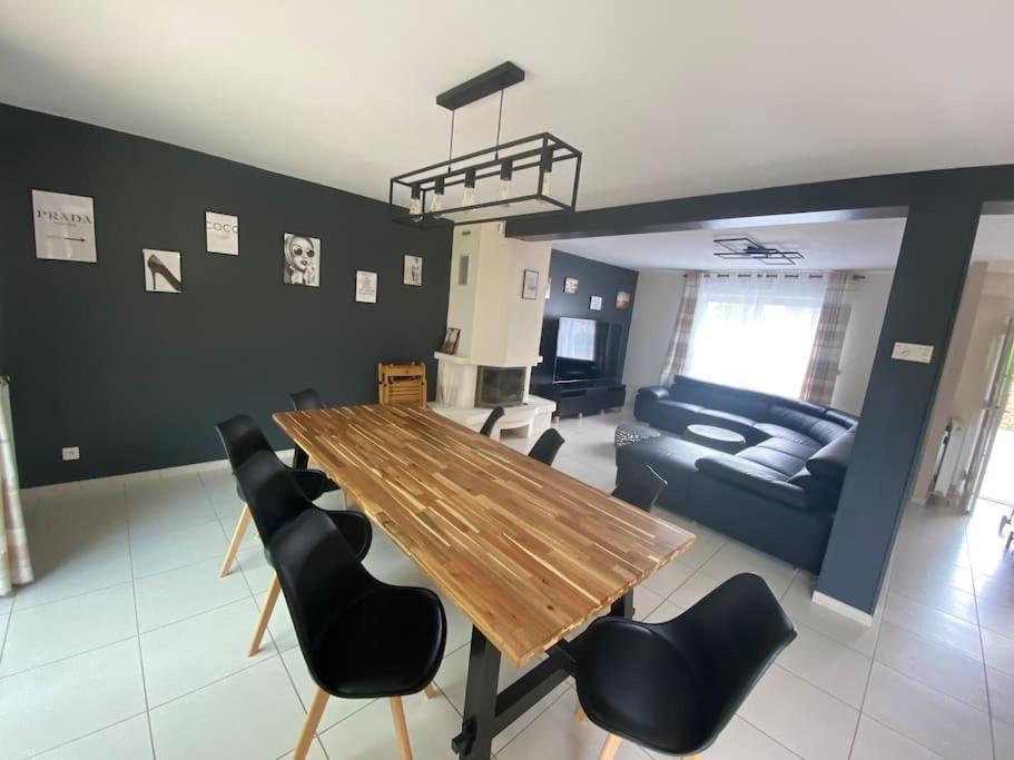 Villa Avec Piscine Chauffee A Moins 1H30 De Paris Saint-Pierre-des-Fleurs 외부 사진